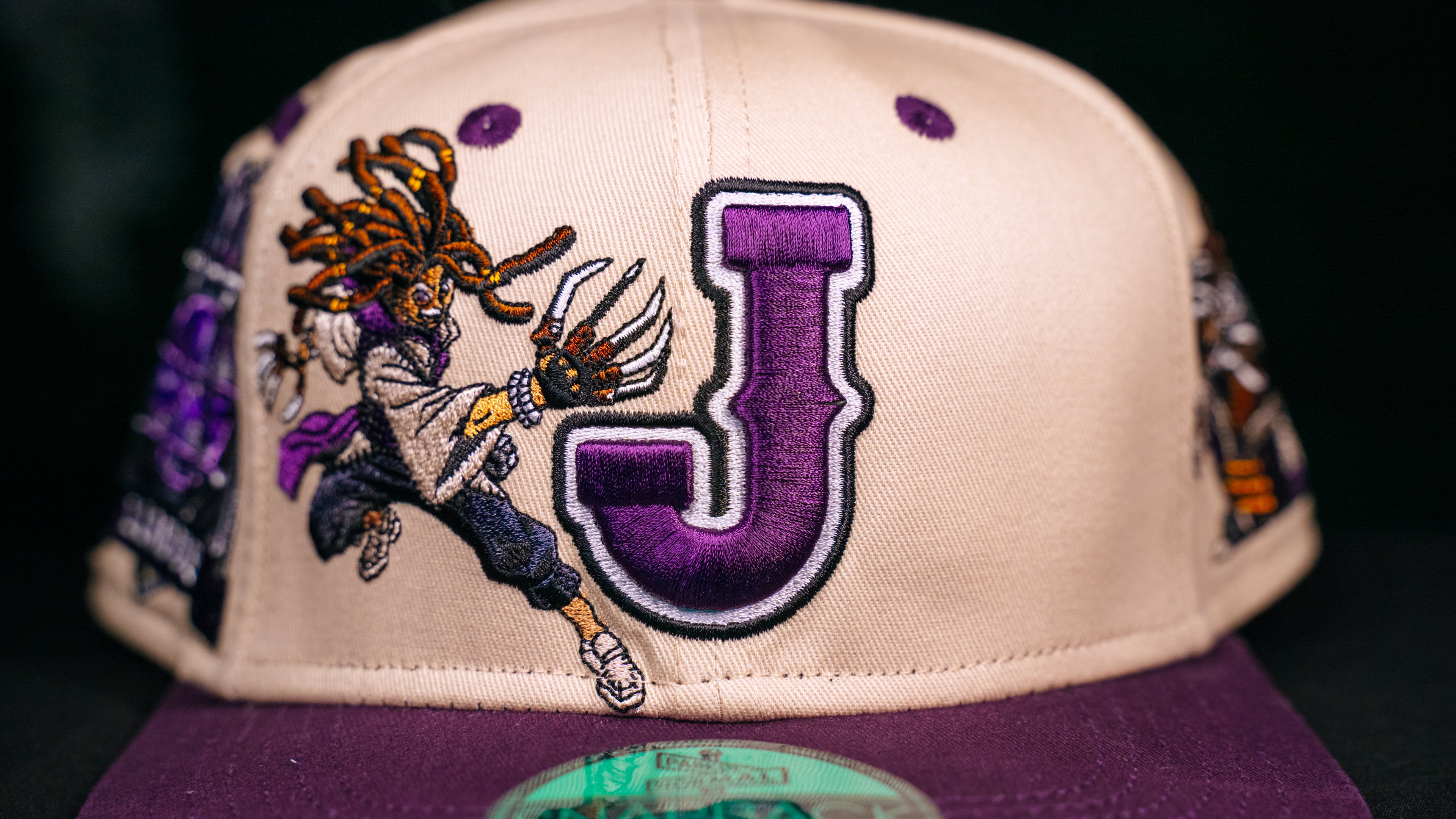 JABBER SNAPBACK CAP