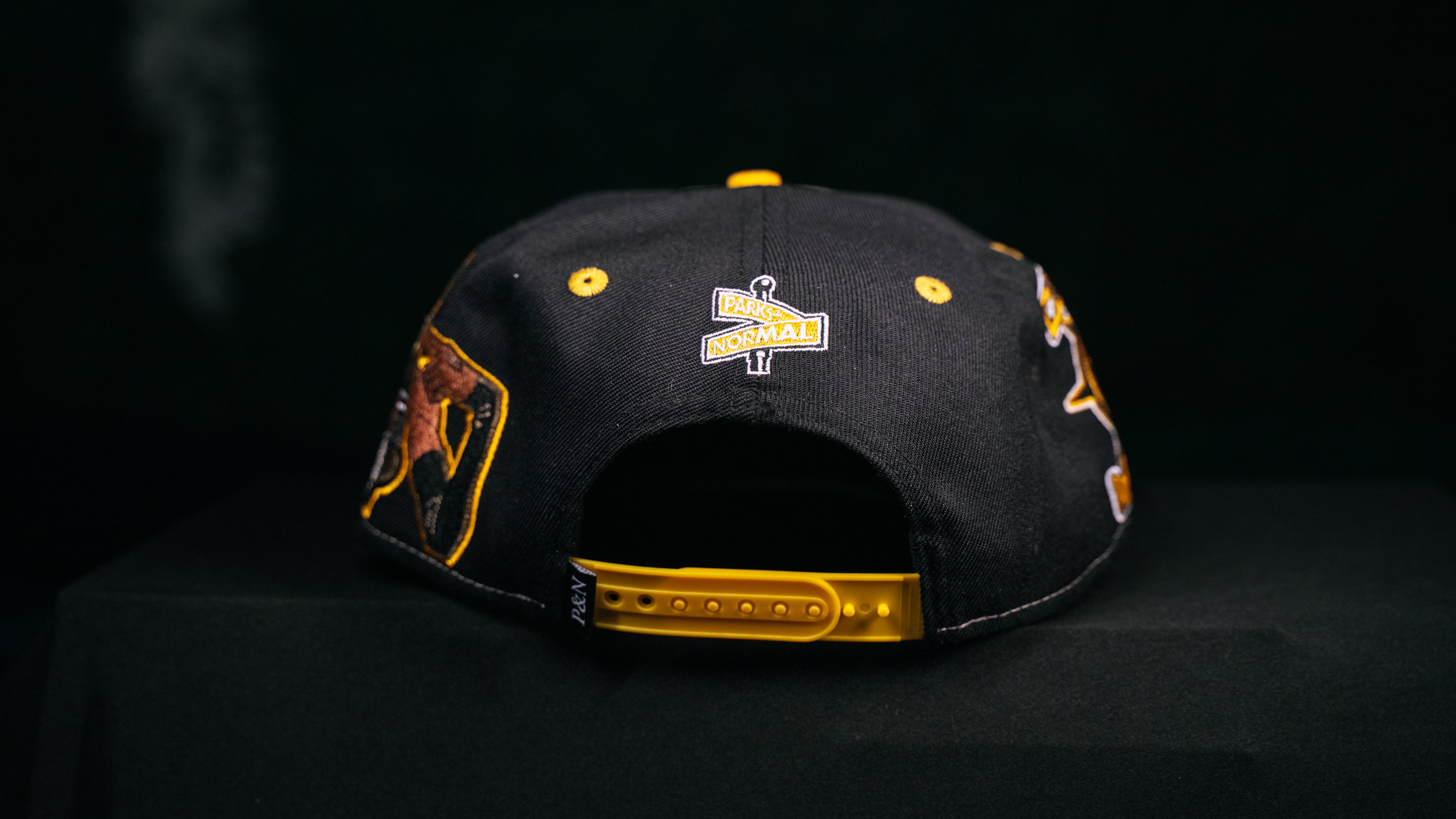 SEMIU SNAPBACK CAP