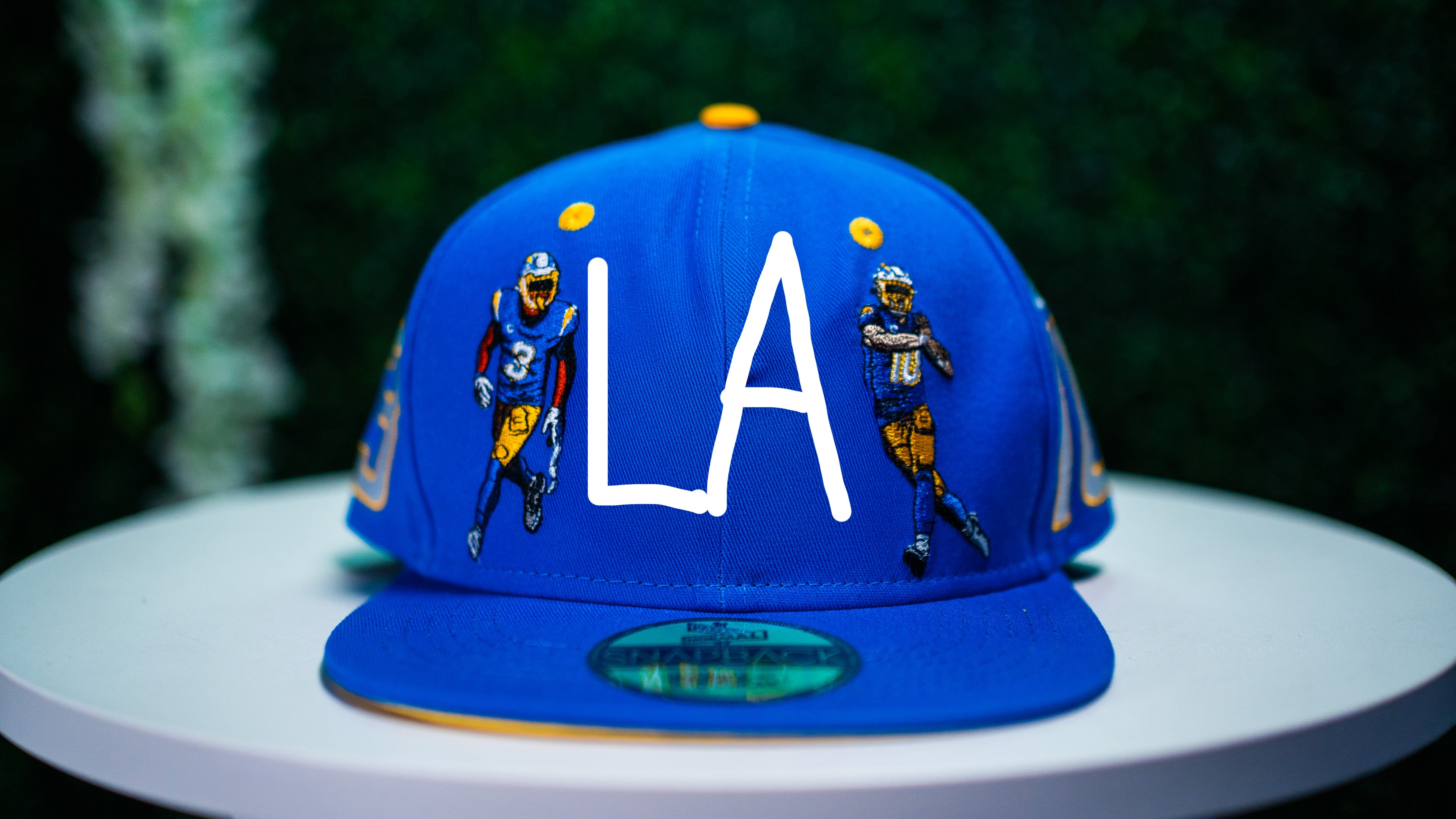 LA BOLT CAP