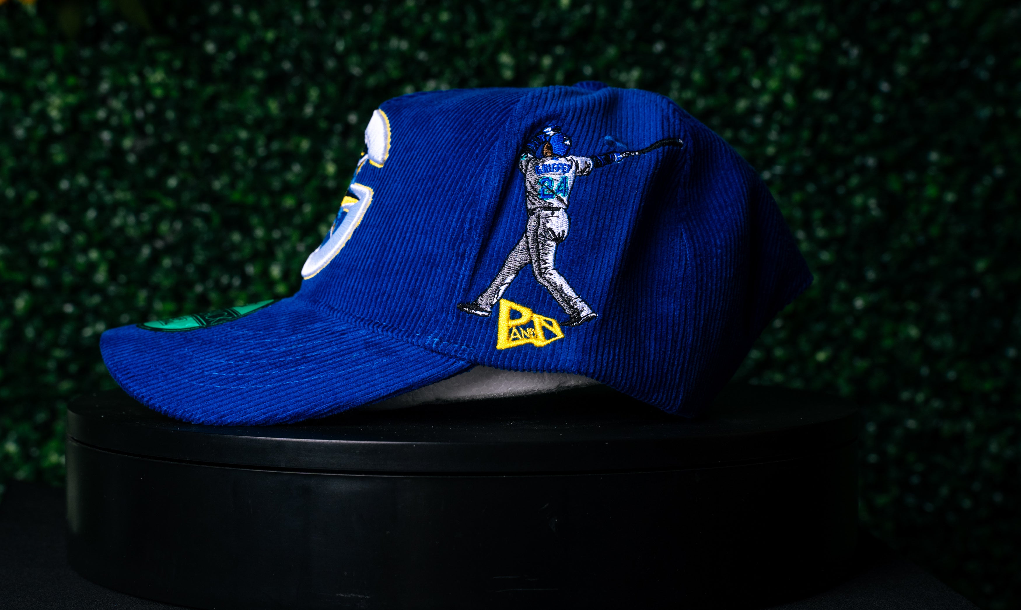 SEATTLE BLUE & YELLOW CORDUROY SNAPBACK CAP