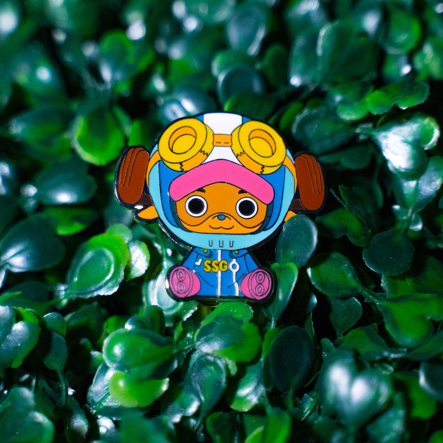 CHOPPER EGGHEAD PIN