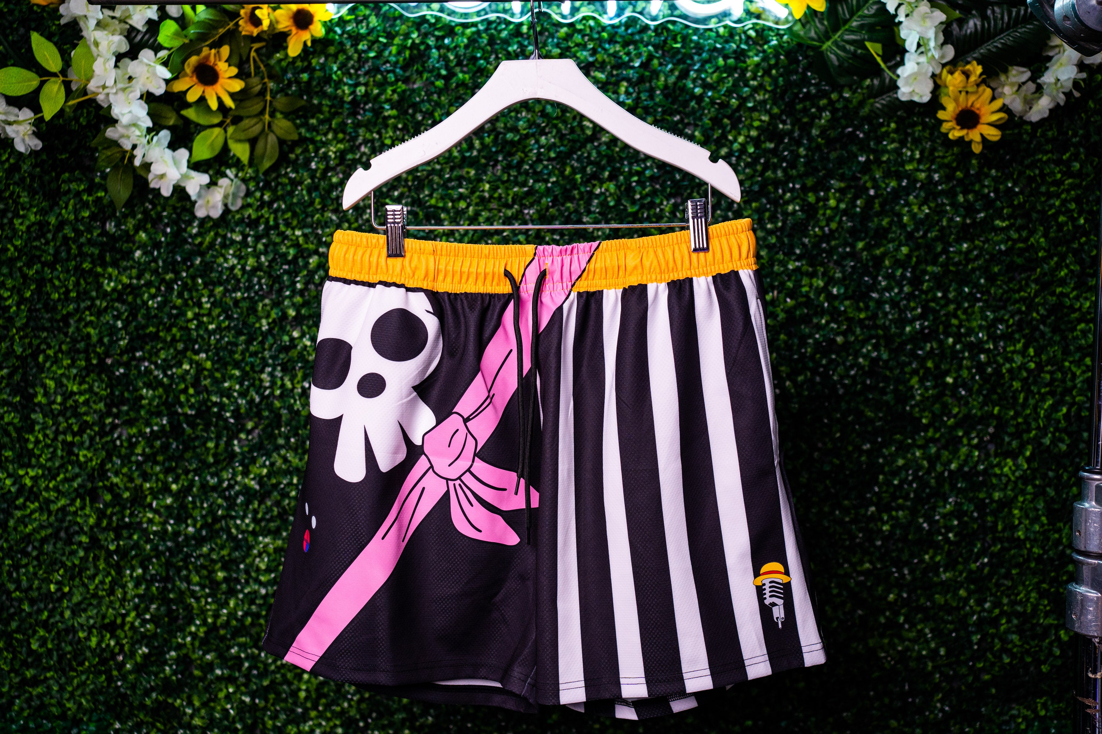 STRAWHAT CAPTAIN MESH SHORTS