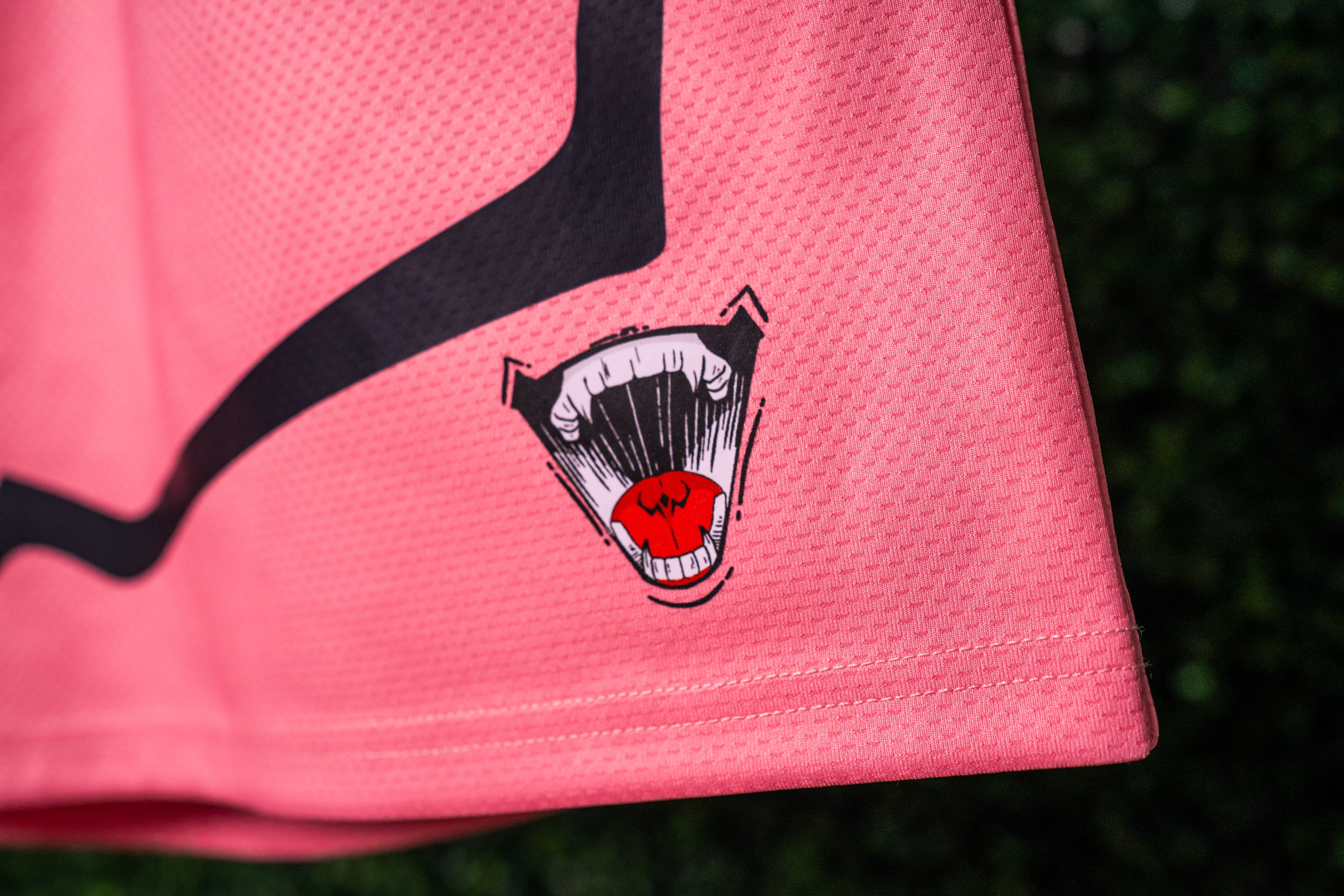 CURSE MARK MESH SHORTS