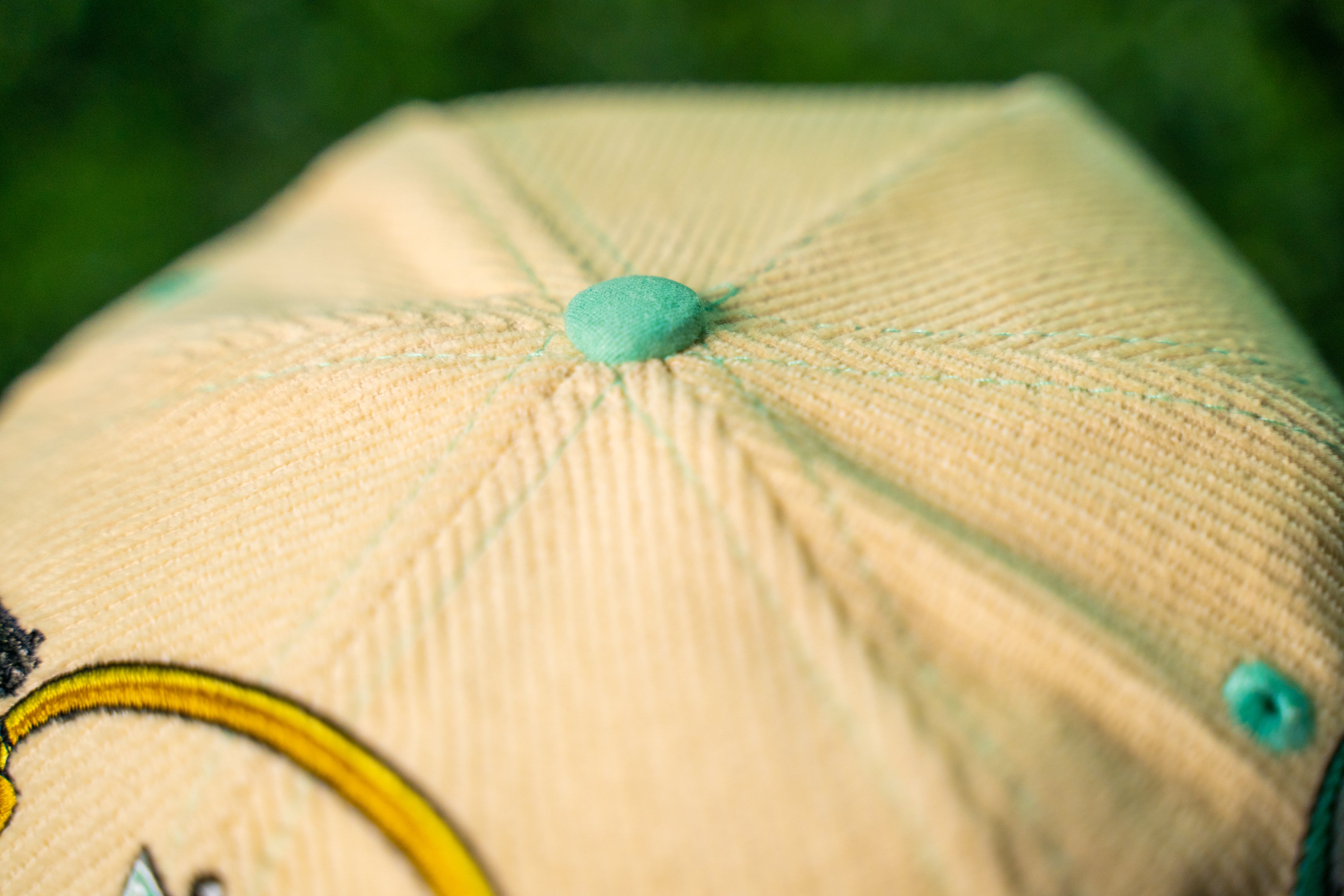 SxF CORDUROY SUEDE SNAPBACK CAP