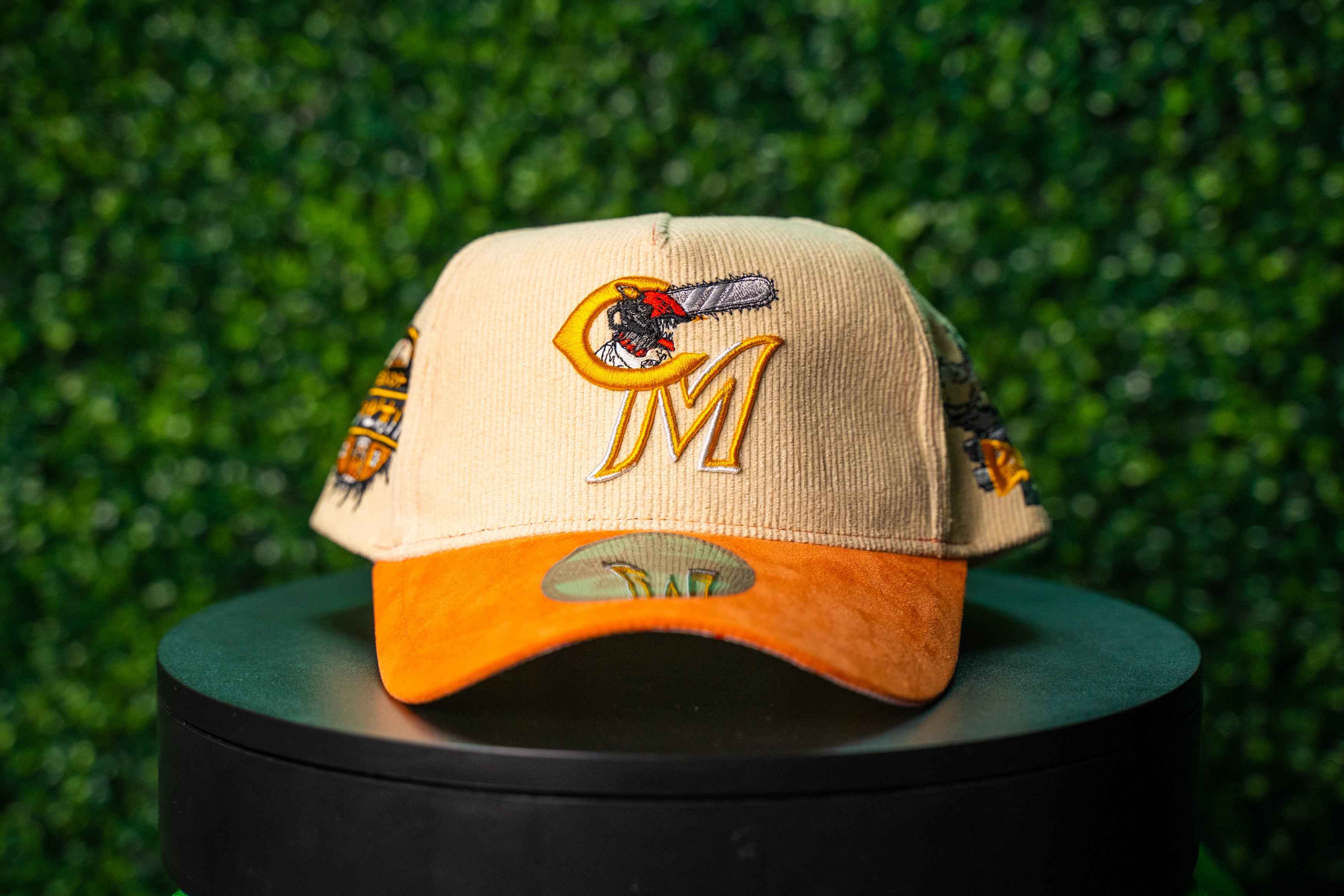 CSM CORDUROY SUEDE SNAPBACK CAP