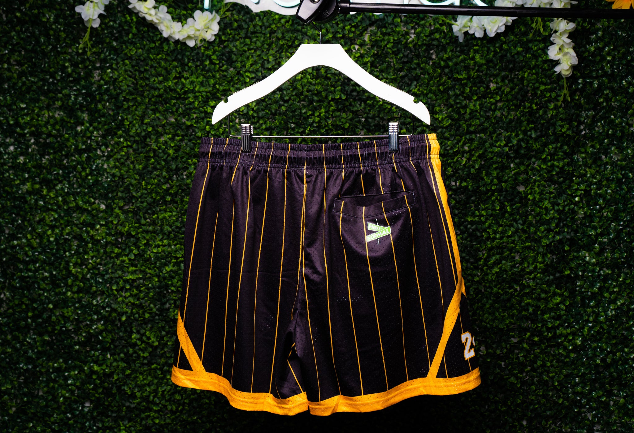 BLACK MAMBA MESH SHORTS