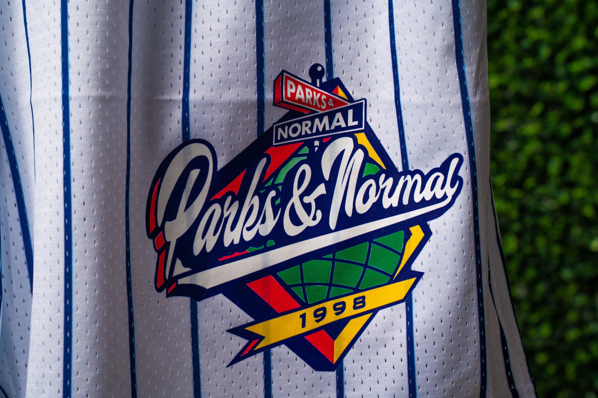 SD 98 NAVY ORANGE PINSTRIPE MESH SHORTS